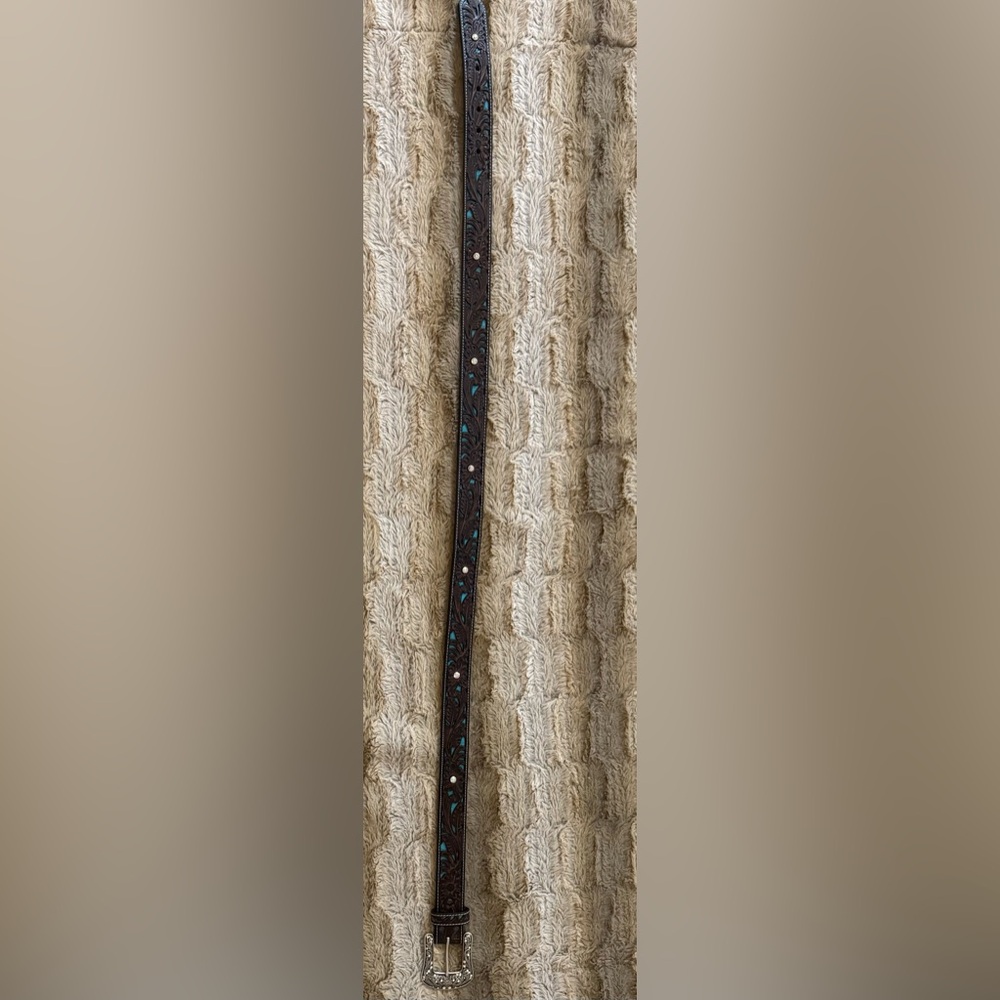 Ariat Brown Genuine Leather Belt with Silver Buckle and Swarovski Crystals - Picture 11 of 15